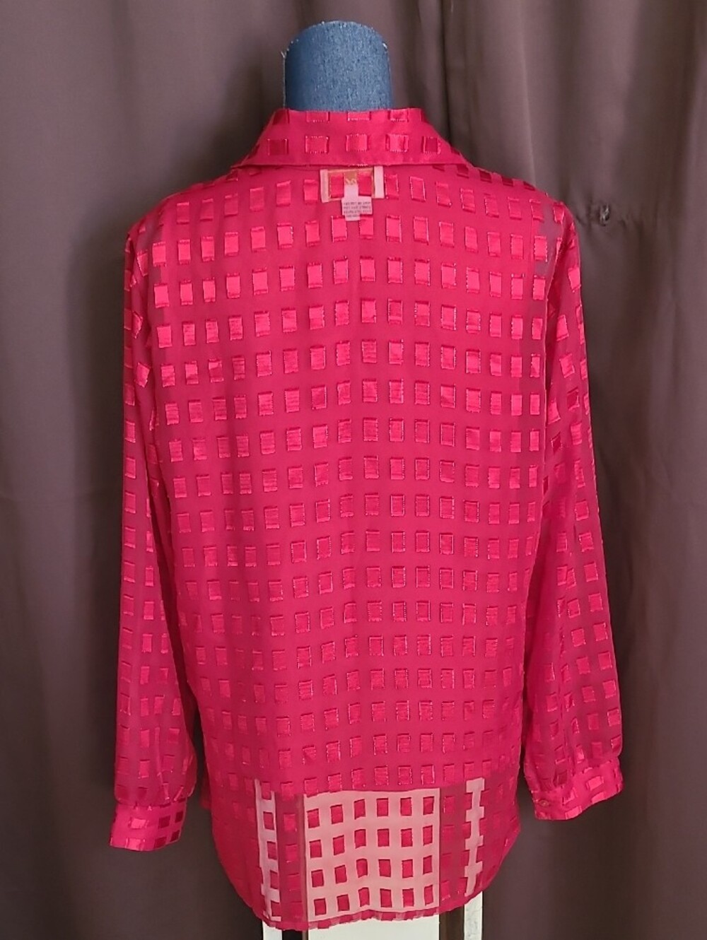 Voir Collection Women's Cherry Red Sheer Blouse And Tank - Picture 6 of 12